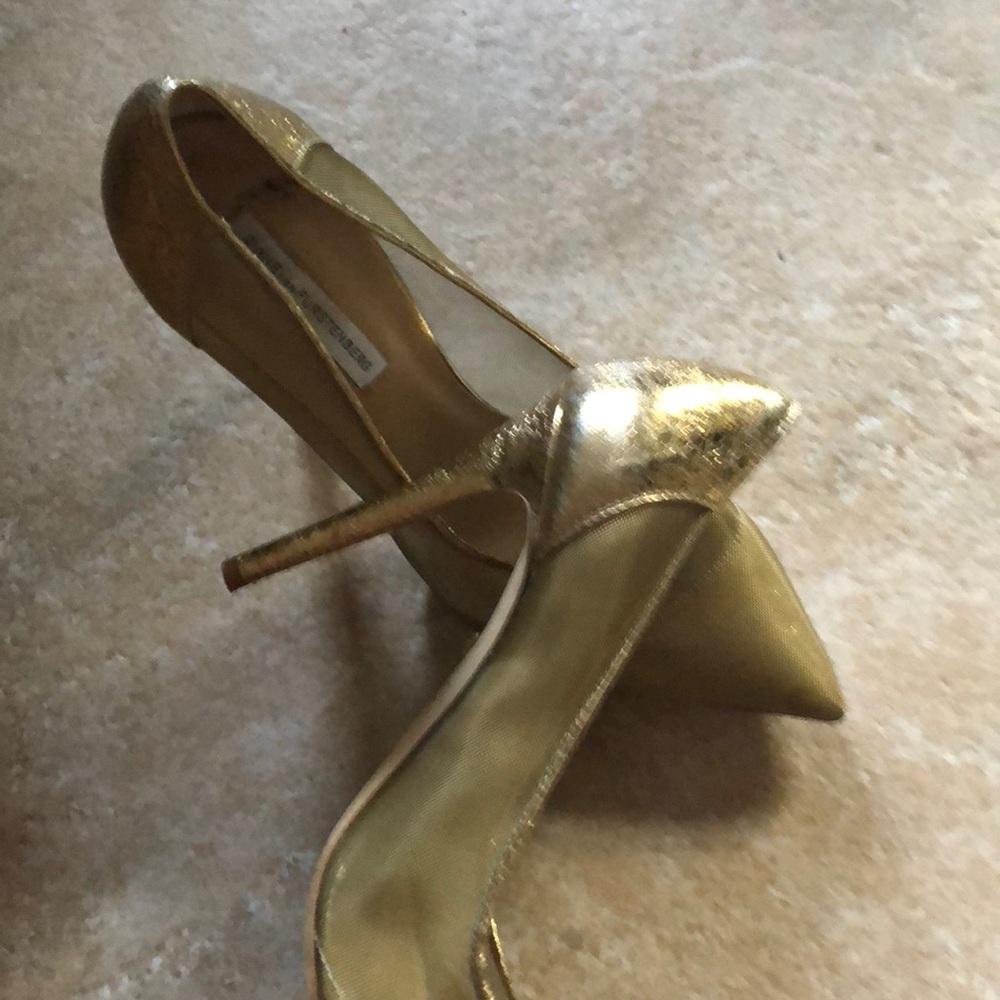 Shoes - Picture 3 of 3